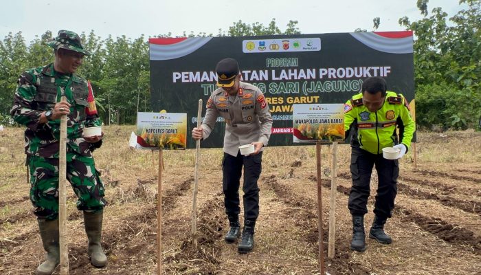 Waka Polda Jabar Dan Kapolres Garut Hadiri Launching Program Pemanfaatan Lahan Produktif Untuk Ketahanan Pangan