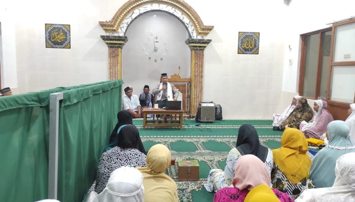 Dai Kamtibmas Polres Garut Berikan Himbauan Dalam Peringatan Isra Mi’raj