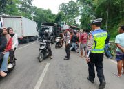 Sat Lantas Polres Garut Evakuasi Laka Lantas Di Jalan Raya Tarogong – Leles Garut