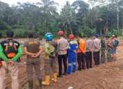 Polisi Terus Lakukan Pencarian Korban Terbawa Arus Sungai Cikandang