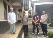 Jalin Silaturahmi Pasca Pelantikan Kepala Daerah Kapolsek Leles Sambangi Tokoh Masyarakat