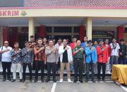 Baksos Polri Presisi, Polres Majalengka Salurkan Ratusan Paket Sembako Untuk Masyarakat Majalengka