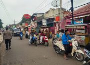 Personel Polsek Kadipaten Pastikan Keamanan Masyarakat dengan Patroli Ngabuburit