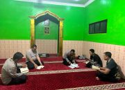 Personil Polsek Cikijing Sambangi Warga, Berikan Imbauan Kamtibmas Di Bulan Ramadhan