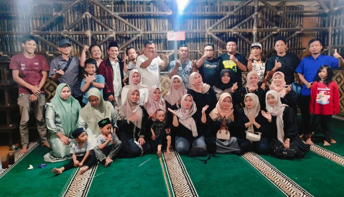 Jaga Silaturahmi, Alumni MTS Hudatul Umam Pasar Kemis Gelar Buka Puasa Bersama