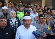 Gubernur Jawa Barat berikan  Kompensasi Biaya Operasional untuk Tukang Andong dan Becak Selama Arus Mudik Lebaran 2025