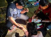 Polisi  Selamatkan Wanita yang Coba Bunuh Diri di Jalan Raya