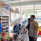 Anggota Unit Patroli Polsek Ligung Laksanakan Patroli Dialogis di Obyek Vital dan Minimarket