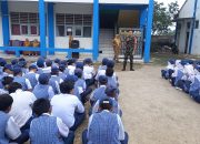 Cegah Kenakalan Remaja, Babinsa Berikan Materi di SMPN Kedaung