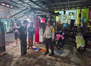 Pererat Sinergi, Bhabinkamtibmas Brigadir Bayu Sambangi Warga Desa Cikeusik