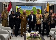 Komisaris Utama, PT. Bank Arto Moro, Prof Dr H Subyakto SH M.H. MM dan Direktur Utama Darmawan, S.Sos. M.M., Silaturohmi Gubernur Jawa Tengah Komjen Pol (Purn) Drs. Ahmad Luthfi, S.H., S.St.M.K.