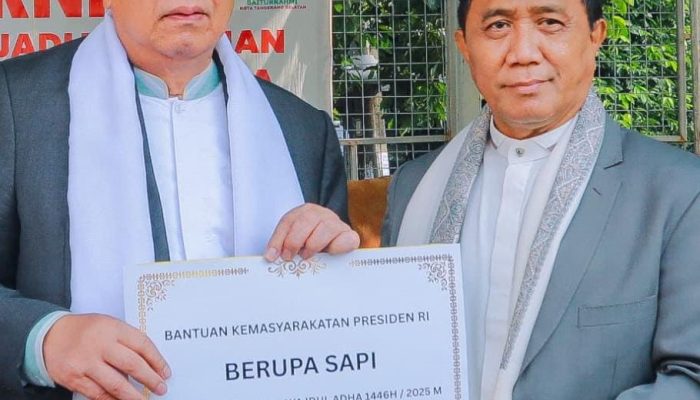 Dadang Suharja & Yepi Suherman Saksikan Penyembelihan Batalion Hewan Kurban Sapi dari Presiden Prabowo