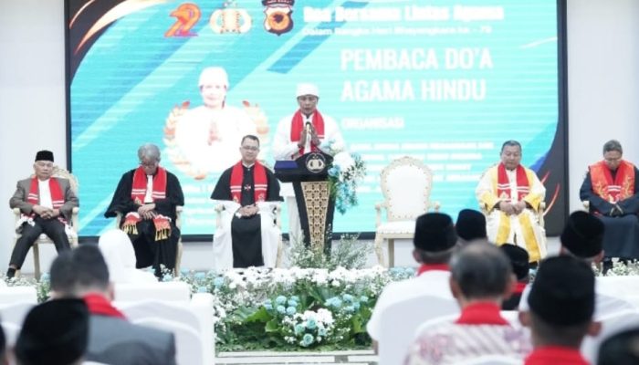 Polda Jawa Barat Gelar Doa Lintas Agama dalam Rangka HUT Bhayangkara ke-79