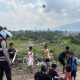 Respon Keluhan Masyarakat : Cegah Bahaya Benang Layangan, Sat Samapta Polres Garut Gencarkan Patroli Dialogis