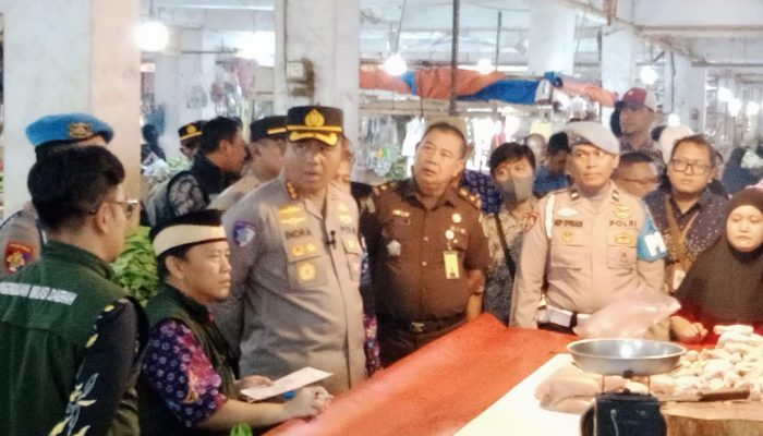 Sidak Pasar di Pasar Gudang Tigaraksa: Upaya Menjaga Stok dan Stabilitas Harga Sembako Serta Antisipasi Isu Beras Oplosan