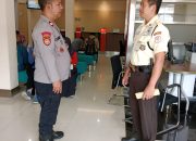Intensifkan Patroli Perbankan, Personil Polsek Cikijing Beri Imbauan Kepada Security
