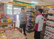 Jaga Kondusifitas, Polsek Kadipaten Sambangi Pusat Perbelanjaan
