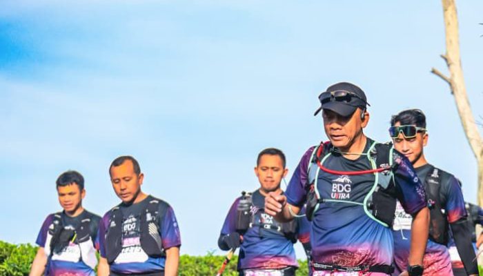 Keberhasilan Kapolda Jabar dalam Bandung Ultra Trail Run 42K Dayang Sumbi