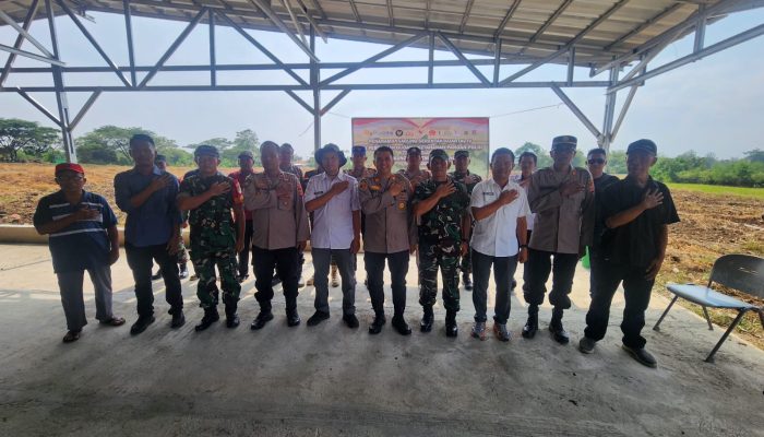 Penanaman Jagung Serentak Kuartal IV, Wujud Kolaborasi Polsek Jatiwangi dan Forkopincam Dukung Swasembada Pangan