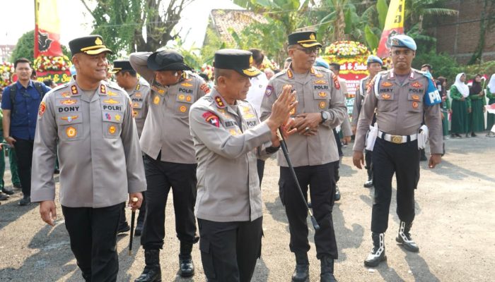 Komitmen Polri dan Petani Jagung Untuk Meningkatkan Ketahanan Pangan Pemerintah Menuju Indonesia Emas 2045