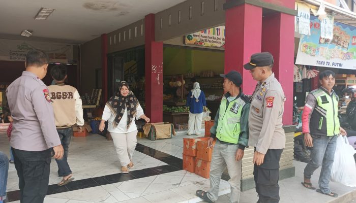 Patroli Dialogis, Personil Polsek Cikijing Beri Imbauan Kamtibmas Kepada Pengendara Ojek