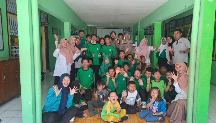 Polisi Sahabat Anak, Polsek Majalengka Kota Beri Edukasi Tertib Lalu Lintas di SLB C YPLB Majalengka
