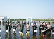 Kapolres Brebes Dukung Gerakan Mageri Segoro, Ribuan Pohon Mangrove Ditanam Serentak di Jawa Tengah
