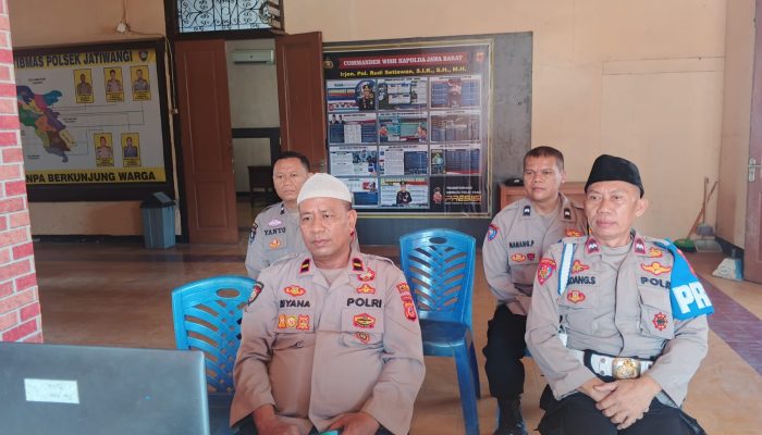 Perkuat Mental, Polsek Jatiwangi Ikuti Binrohtal Tingkat Polres Lewat Zoom di Mako Polsek