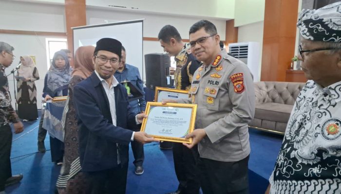 Polda Jabar Ajak Dunia Pendidikan Kuatkan Akhlak di Tengah Arus Teknologi