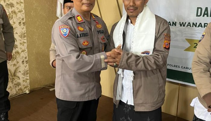 Da’i Kamtibmas, Garda Dakwah Penjaga Kamtibmas : Polsek Wanaraja Kukuhkan 60 Da’i Baru