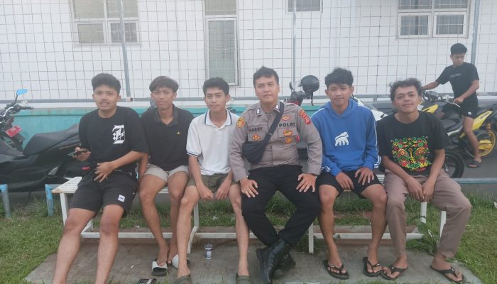 Sambangi Para Pemuda, Bripka Harry Ajak Jauhi Kenakalan Remaja