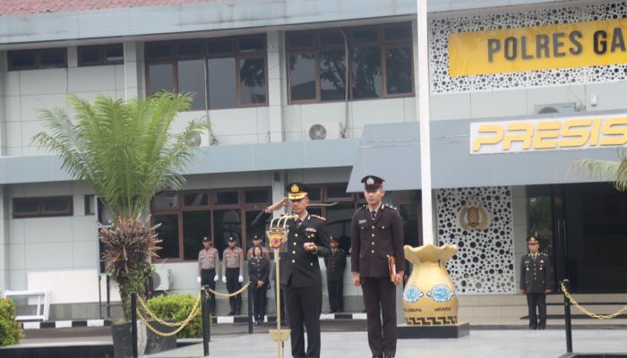 Kapolres Garut Pimpin Upacara Peringatan Hari Sumpah Pemuda ke-97 Tahun 2025: Kobarkan Semangat Persatuan dan Gotong Royong