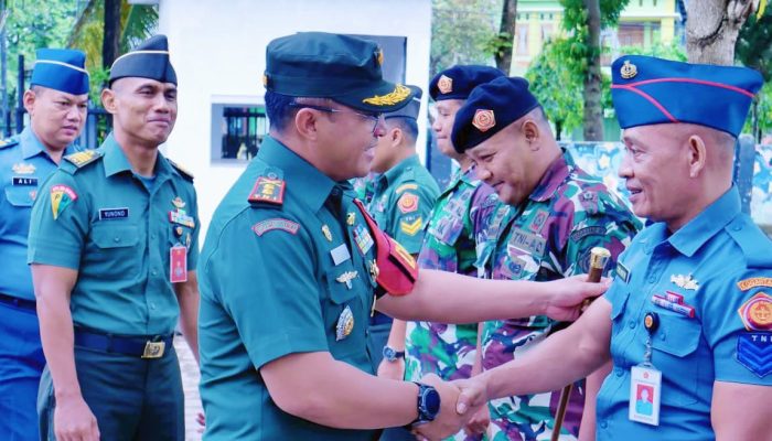 Komandan Kodim 0808/Blitar Memberikan Pengarahan Kepada Sub Kogartab 0808/Blitar