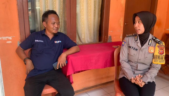 Dekat dengan Warga, Brigadir Inten Dorong Peran Bumdes dalam Jaga Kamtibmas di Desa Cikoneng