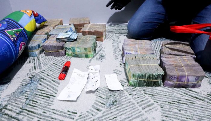 BNN DAN POLRI BONGKAR SARANG NARKOBA DI KAMPUNG BAHARI, BERHASIL UNGKAP 89 KG SABU DAN 7 PUCUK SENJATA API