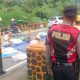Polisi  Gerak Cepat Tangani Longsor di Jembatan Cikaleho, Wujudkan Respons Cepat dan Kepedulian terhadap Keselamatan Masyarakat