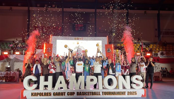 Kapolres Garut Tutup Turnamen Basket “Kapolres Garut Cup 2025” Antar Pelajar se-Kabupaten Garut