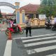 Wujudkan Pelayanan Prima, Kapolsek Majalengka Kota Pimpin Langsung Pengaturan Lalu Lintas di Depan Sekolah