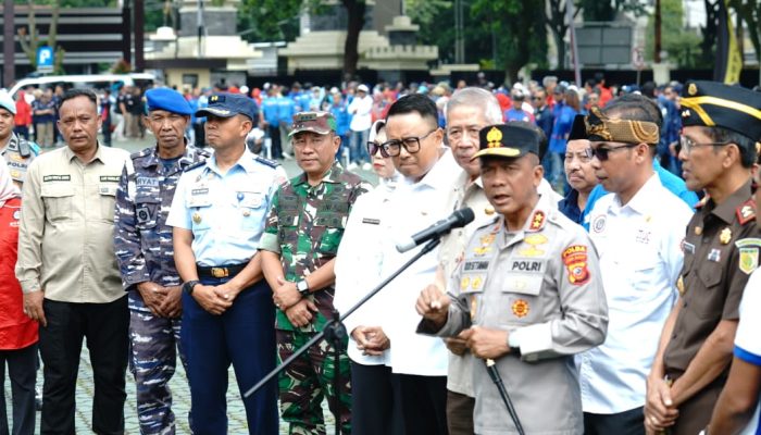 Kapolda Jabar : Tiga Kekuatan Besar Bangsa, Buruh Tangguh, Pemerintah yang Berpihak dan Aparat yang Mengayomi