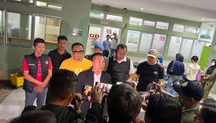 Polri Untuk Masyarakat, Kapolres Hadir dan Tinjau Korban penganiayaan yang dilakukan oleh ODGJ di RSUD Bayu Asih Purwakarta