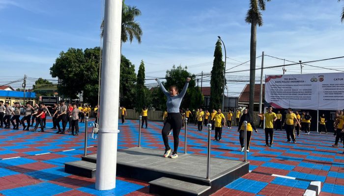 Polres Majalengka Gelar Olahraga Pagi dengan Senam Bersama