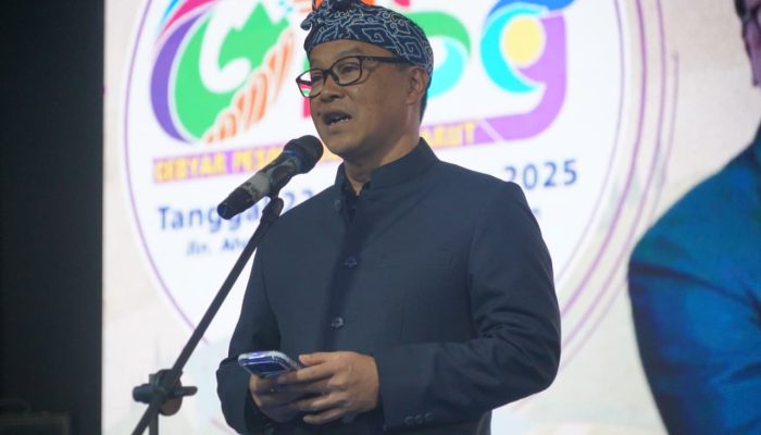 Bupati Garut Hadiri Turnamen Voli FKKSMKS Jabar Cup 4: Tekankan Pentingnya Kecerdasan Emosional dan Kerja Sama Tim