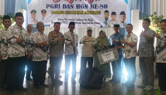 Kapolsek Jatiwangi Hadiri Undangan HUT PGRI dan HGN Ke 80 Tingkat Kecamatan Jatiwangi