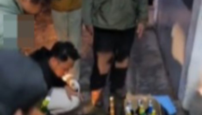 Polisi Amankan Puluhan Botol Miras di Pasar Ciawitali