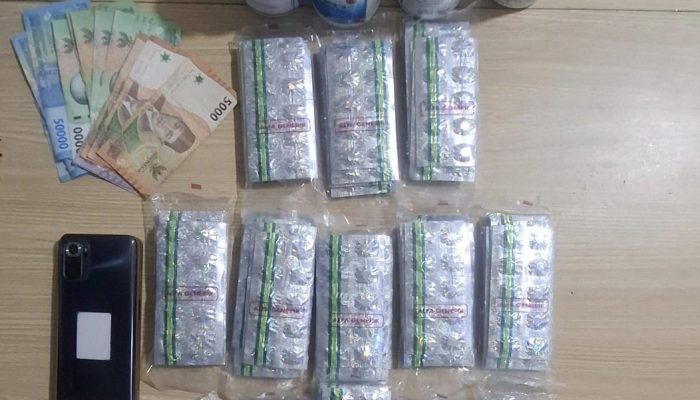 Satresnarkoba Polres Metro Tangerang Kota Ungkap Peredaran Ribuan Obat Keras Ilegal di Karawaci