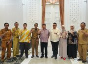 Pemkab Garut dan KPID Jawa Barat Bahas Pembentukan LPPL hingga Penuntasan _Blank Spot_