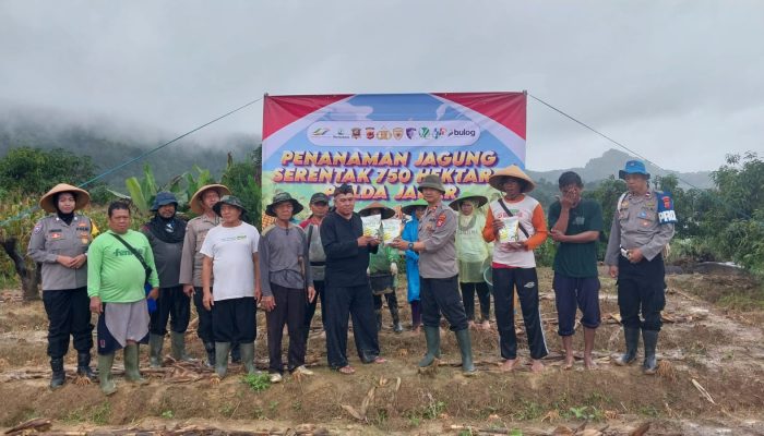 Dukung Swasembada Pangan, Polsek Majalengka Kota Tanam Jagung Kwartal I Tahun 2026