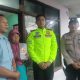 Polres Majalengka Salurkan Bantuan Kemanusiaan kepada Korban Bencana Tanah Longsor di Desa Garawastu