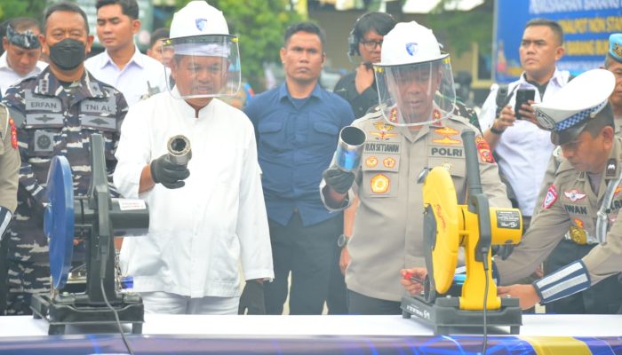 *Polda Jabar Sita 4.500 Knalpot Bising Selama Ops Zebra Lodaya 2025*