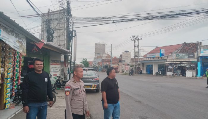 Polsek Sumberjaya Gelar Patroli Ngabuburit, Jaga Kamtibmas Tetap Kondusif